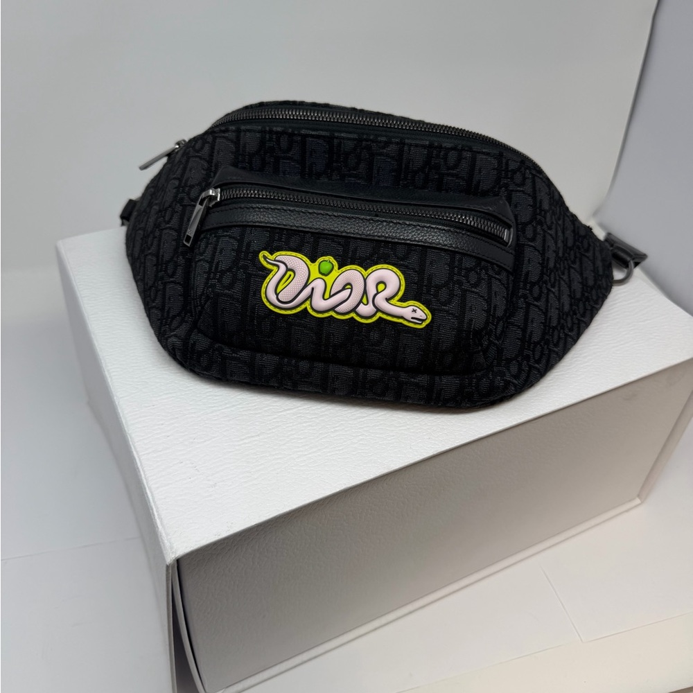DiorxKAWS Rider 2.0 Belt Bag Black Dior Oblique Jacquard & Black GrainedCalfskin